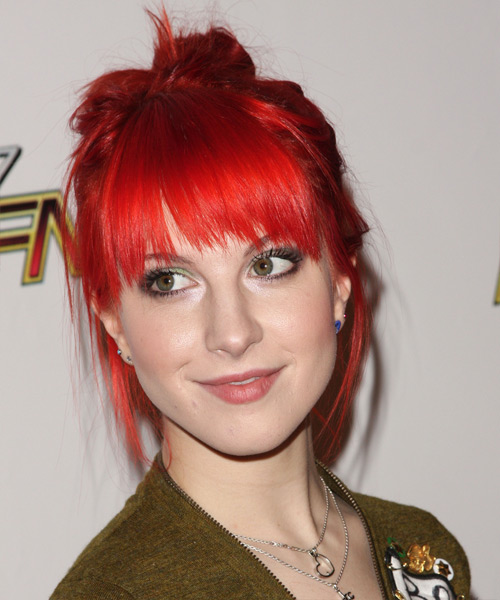 Paramore tour cancellation due to Hayley Williams' health, 